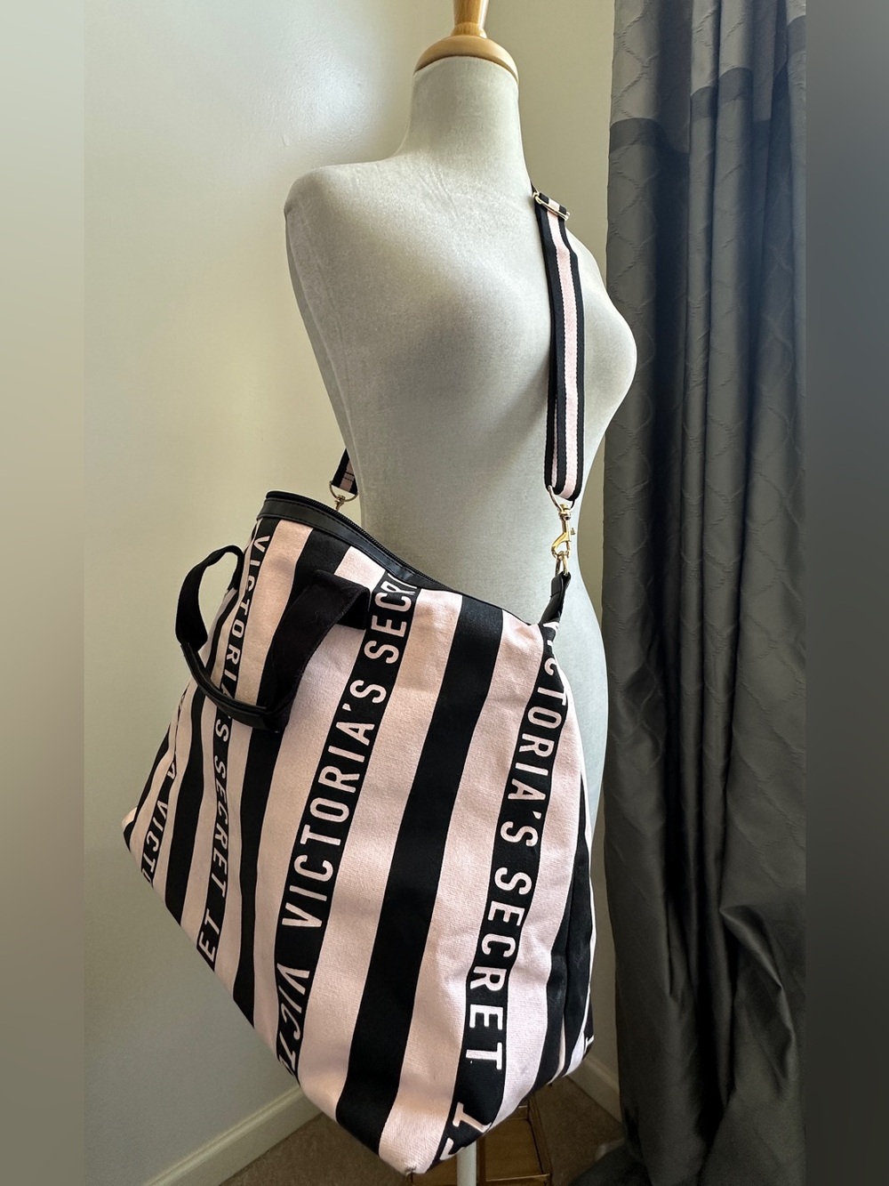 Victoria's Secret Pink and Black Striped Tote with Detachable Strap . EUC